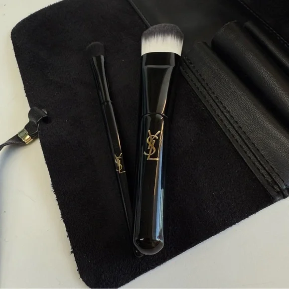 Yves Saint Laurent makeup brush case - Picture 6 of 6
